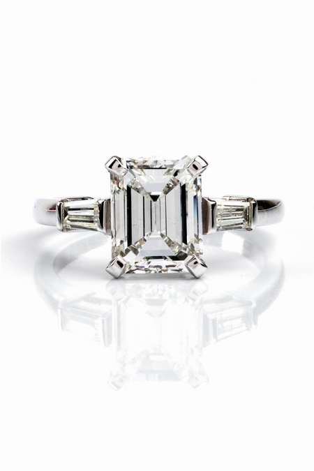 SUMMER JEWELLERY AUCTION INCLUDING JEWELS, WATCHES, SILVER, GEMSTONE GLYPTICS