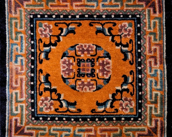 TAPPETI ORIENTALI DALL'800 AI PRIMI DECENNI DEL '900 - Con alcuni antichi arazzi di produzione francese